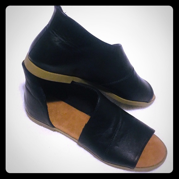 BAMBOO Shoes - 💫Black Bamboo D'Orsay Flats ✨Size 6 1/2💫